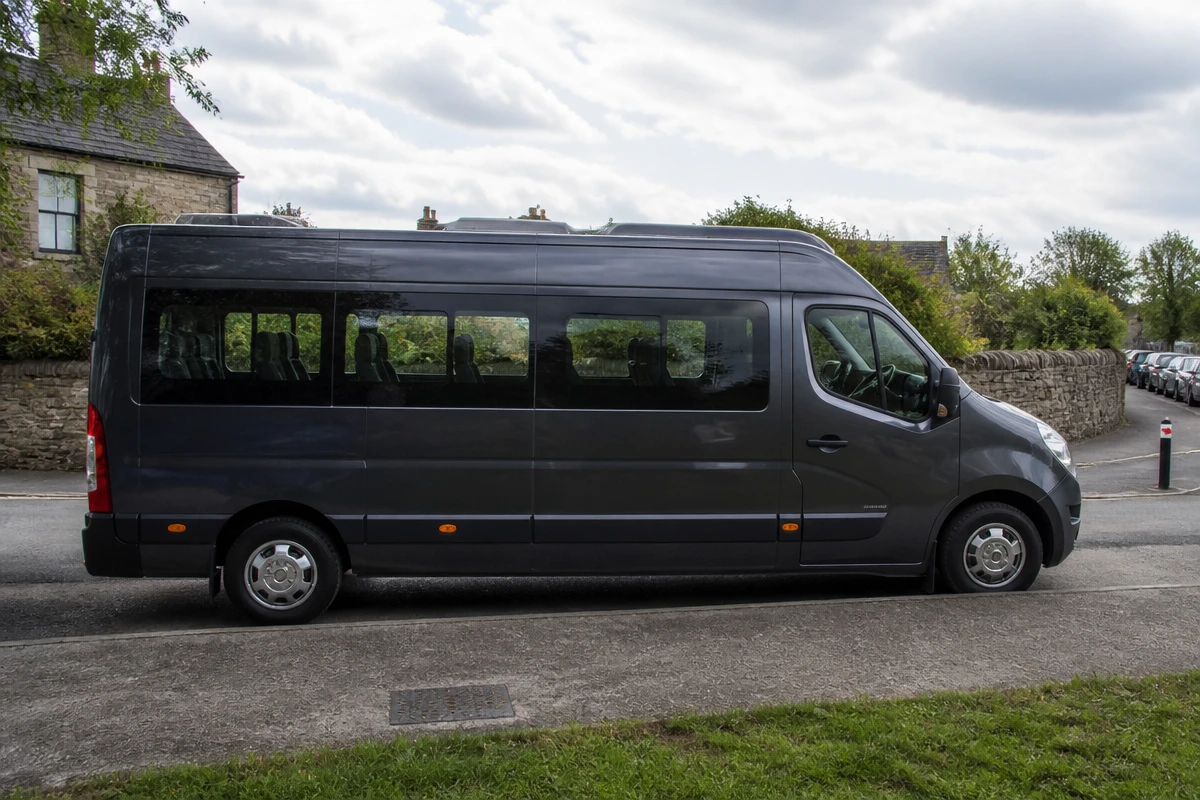 Hire Minibus 16 Seater