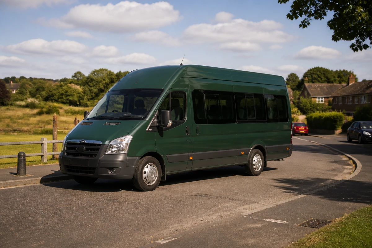 Minibus Hire in Hucknall